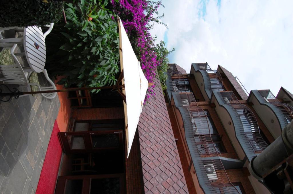 Hotel Sunset View Katmandú Exterior foto