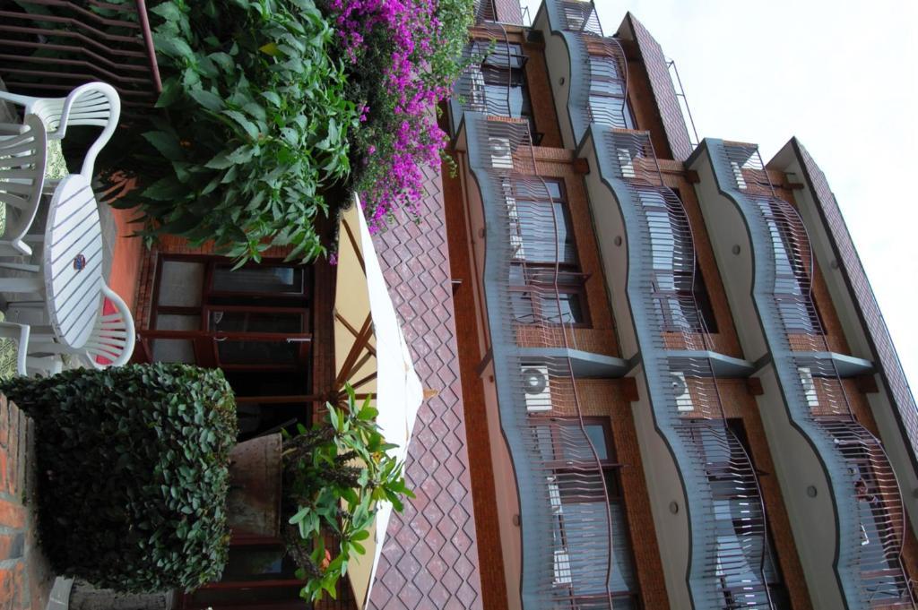 Hotel Sunset View Katmandú Exterior foto